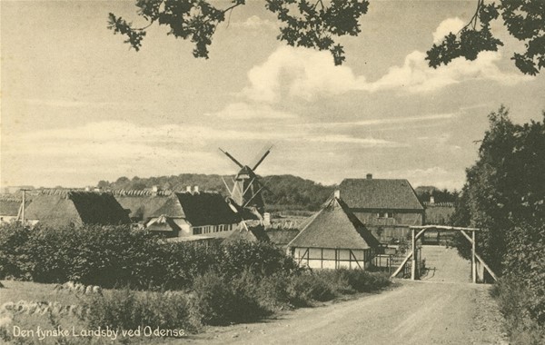 Postkort. Den fynske Landsby